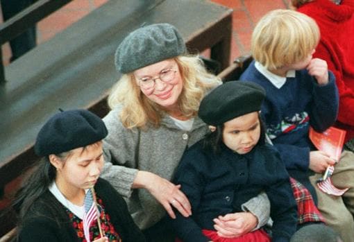 La trágica vida de los hijos de Mia Farrow