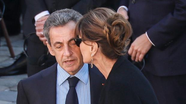 Carla Bruni da una nueva vida a Nicolas Sarkozy