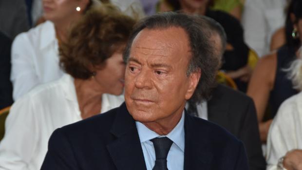 Malas noticias para Julio Iglesias en la batalla contra su supuesto hijo