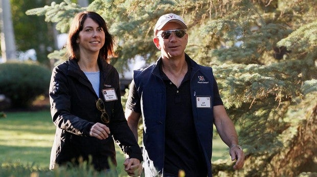 McKenzie Bezos, la cuarta mujer más rica tras un suculento divorcio