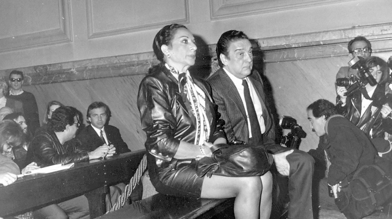 Lola Flores en el banquillo por delito fiscal, 1989