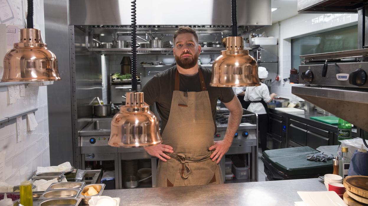 Byron Hogan, en la cocina del Gran Hotel Inglés donde prepara sus platos para El Lobo de Wall Street