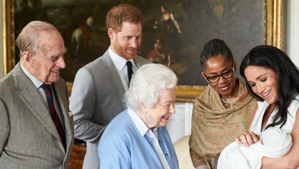 Meghan Markle y el Príncipe Harry sorprenden con la elección del nombre de su hijo: Archie Harrison Mountbatten-Windsor