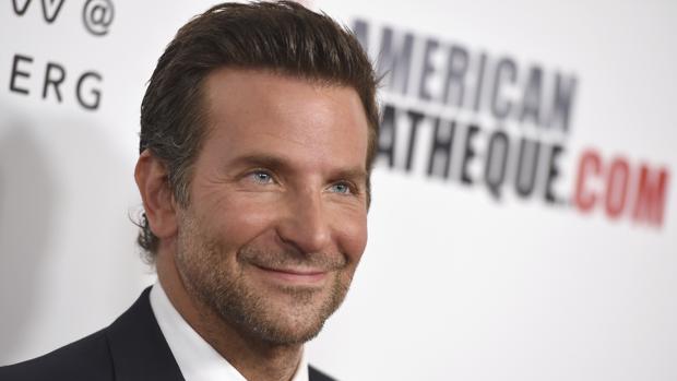 Bradley Cooper: «Arrogante y un maestro de la manipulación», según su exmujer