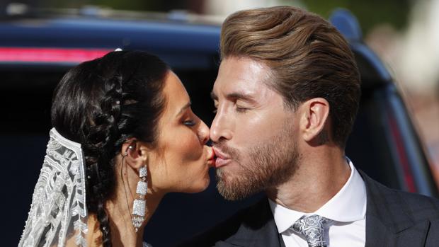 Vídeo: el «feo» gesto de Sergio Ramos a Pilar Rubio en su boda que pasó desapercibido