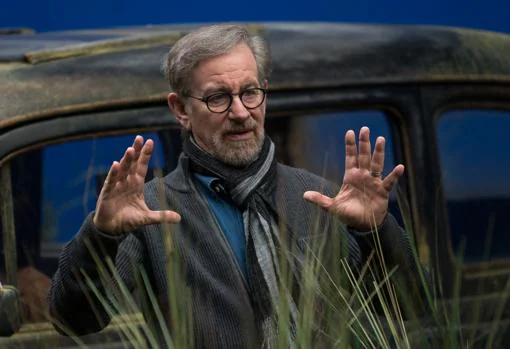 El director Steven Spielberg en el set de Disney's BFG,