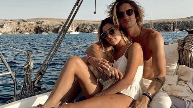 Las románticas vacaciones de la hija de Paz Padilla en Ibiza