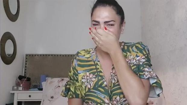 Amor Romeira denuncia entre lágrimas que la vida de su madre corre peligro