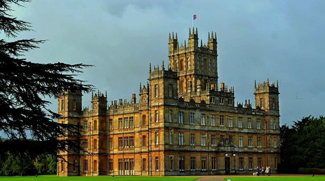 El mítico castillo inglés rescatado de la ruina por Downton Abbey