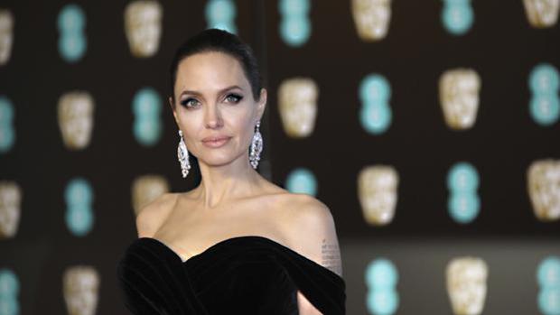 Angelina Jolie: «Me he sentido pequeña e insegura»