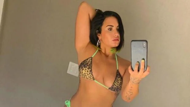 Unos hackers publican varias fotografías de Demi Lovato desnuda