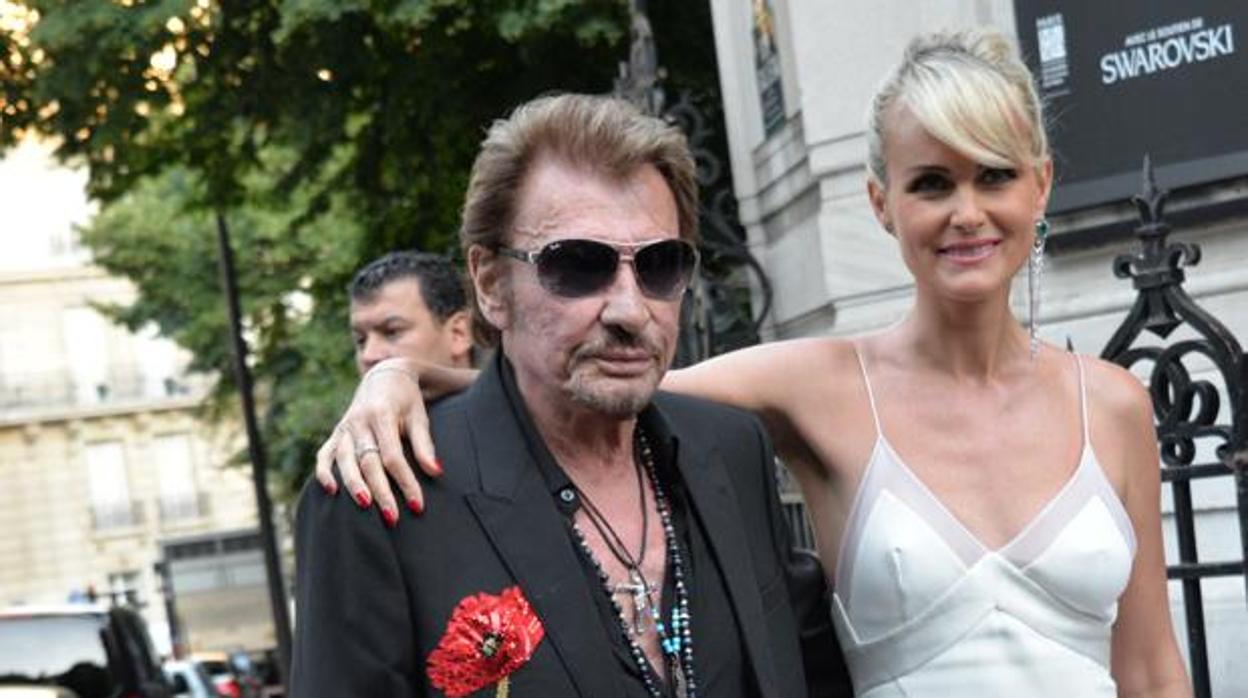 El difunto cantante con Laeticia Hallyday