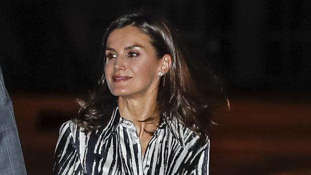 El idilio de la Reina Letizia con el estampado animal