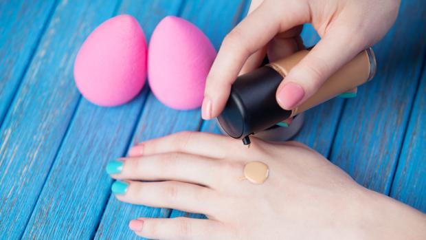 Estos son los errores con la base de maquillaje que no deberías cometer