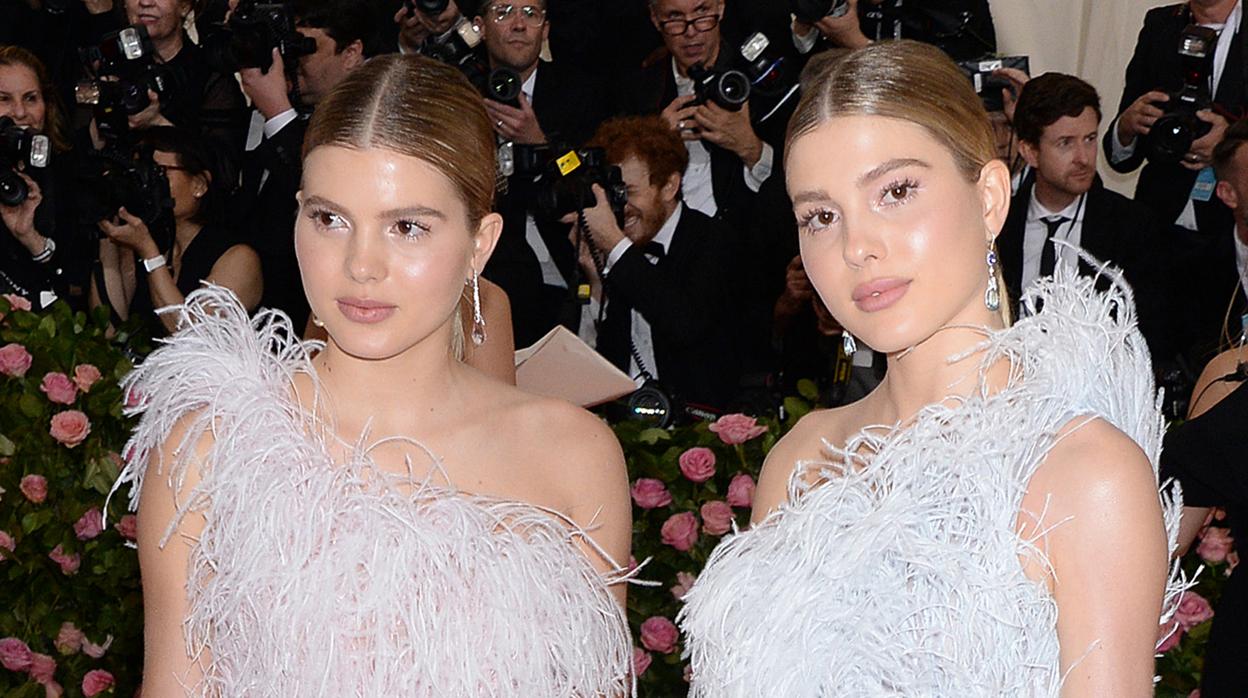 Victoria y Cristina Iglesias en la gala MET de este año