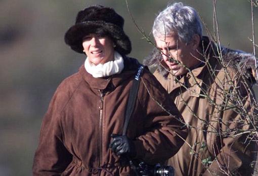 Ghislaine Maxwell con Jeffrey Epstein