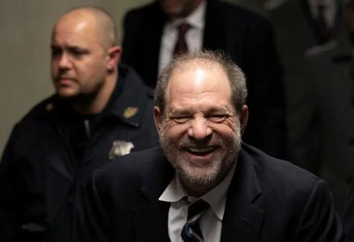 Weinstein, a la entrada del juicio