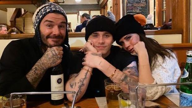 La decisión más difícil de Brooklyn Beckham lejos de su casa