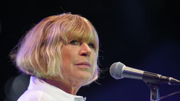 Marianne Faithfull, ingresada por coronavirus en un hospital de Londres