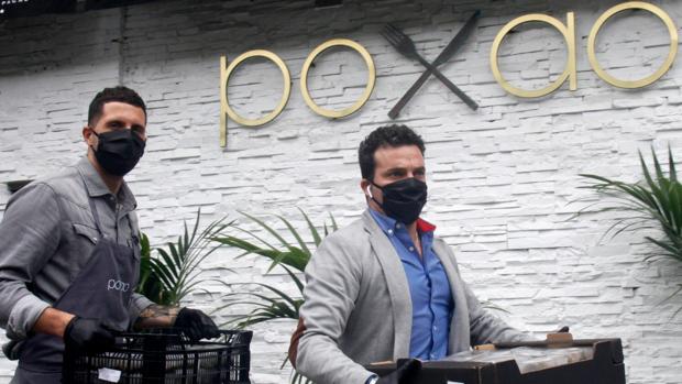 Poxao cocina 350 menús de Semana Santa para colectivos desfavorecidos