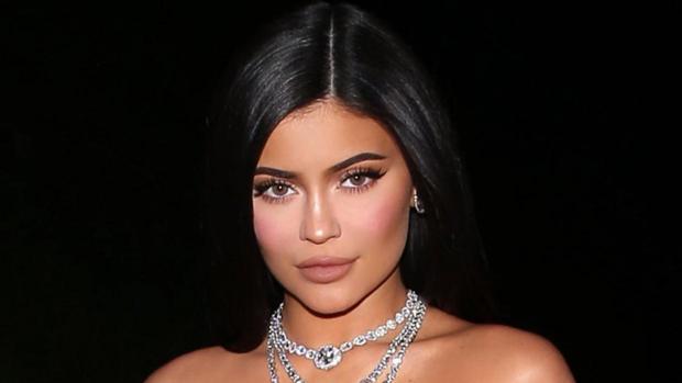 Kylie Jenner revalida su título de multimillonaria más joven del mundo