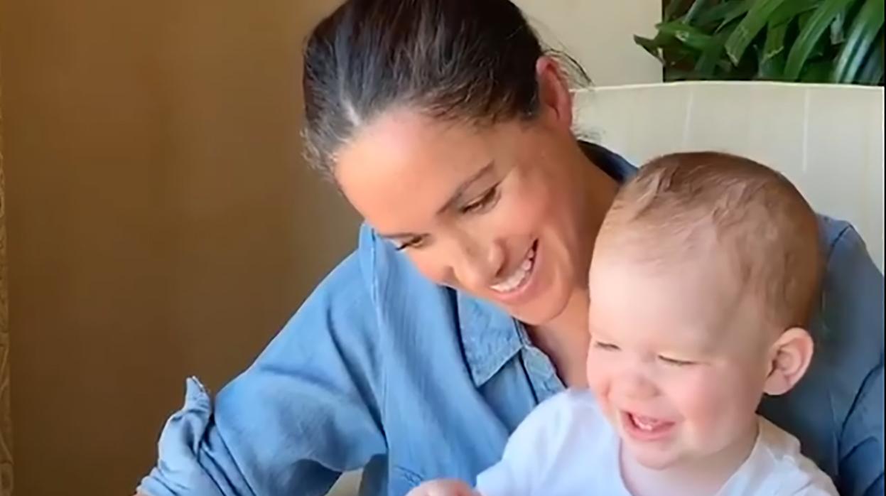 El tierno vídeo de Meghan Markle con su hijo Archie: las imágenes más esperadas