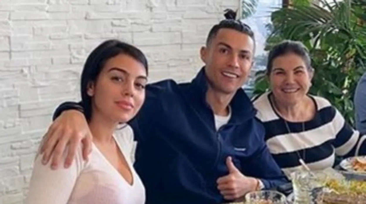 Georgina Rodríguez, Cristiano Ronaldo y Dolores Aveiro