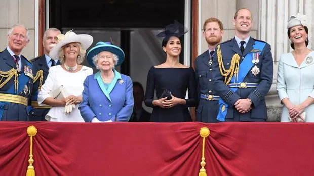 La Familia Real británica se incorpora a la biblia de la moda