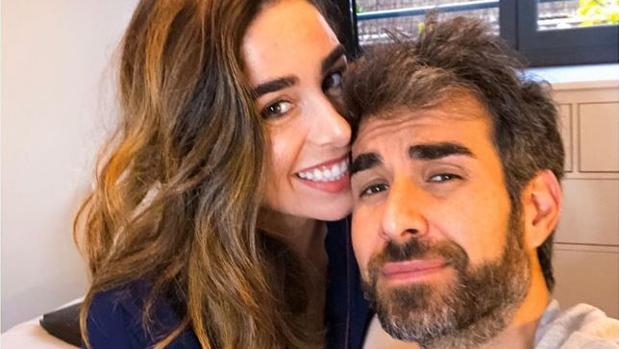 Candela Serrat y Daniel Muriel anuncian el nacimiento de su primera hija