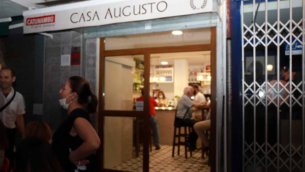 Apertura: Casa Augusto, chacinas ibéricas y tablas de quesos en Triana