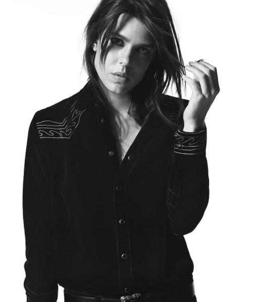 carlota Casiraghi, de YSL