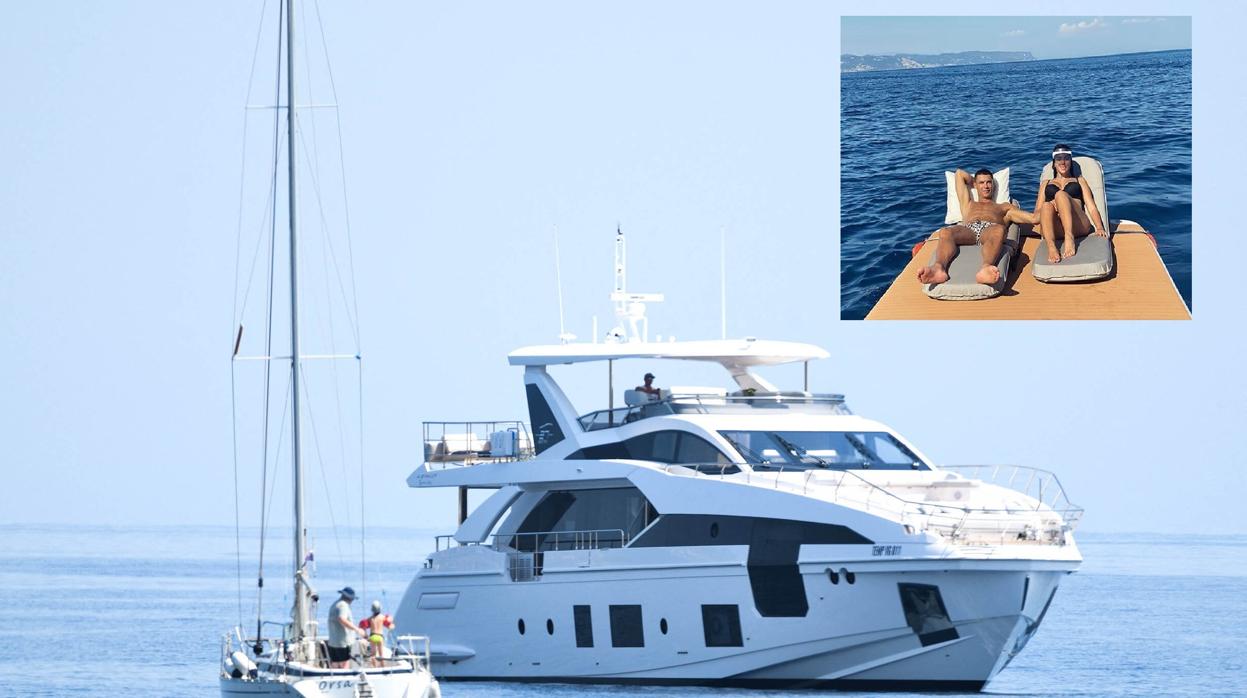 Cristiano Ronaldo y su familia, a bordo del Azimut 27 Metri (6 millones de euros), su nuevo capricho que ha estrenado en la localidad italiana de San Remo