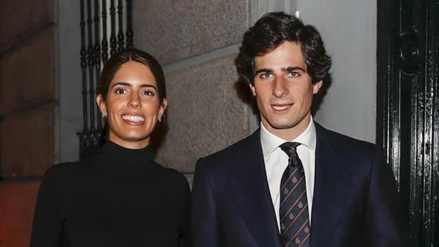 Fernando Fitz-James Stuart y Sofía Palazuelo dan la bienvenida a su primer hijo