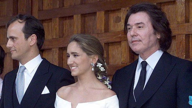 La hija de Raphael, Alejandra Martos, pone fin a su matrimonio