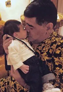 Maradona con su nieto Diego Matías