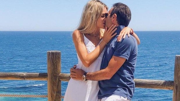 La apasionada felicitación de Ana Soria a Enrique Ponce tumba la teoría de la crisis sentimental