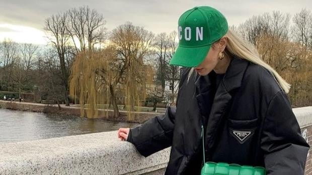 Gorras de moda: motivos para que sea tu complemento preferido del 2021