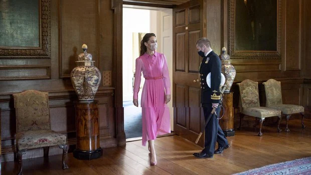 El vestido rosa con mensaje de Kate Middleton