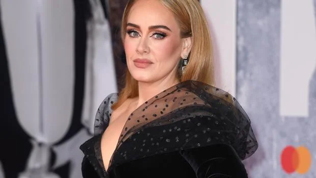 Adele arrasa en los Brit Awards como una auténtica diva de Hollywood