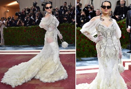 Rosalía en la Gala del MET, de Givenchy