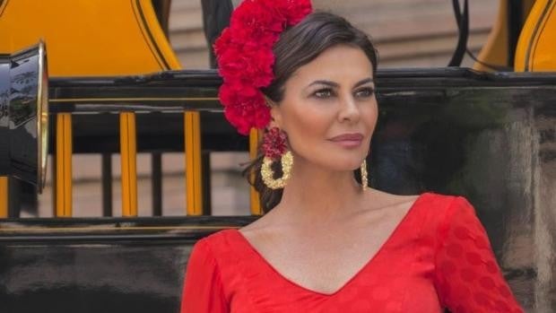Carmen Sánchez de Ventura, la firma de pendientes que ha enamorado a las influencers más flamencas en la Feria de Abril