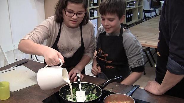 Clases de cocina para niños, un fenómeno en expansión