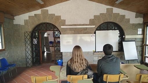 La sala de audiavisuales de la Escuela de Pensamiento Matemático.