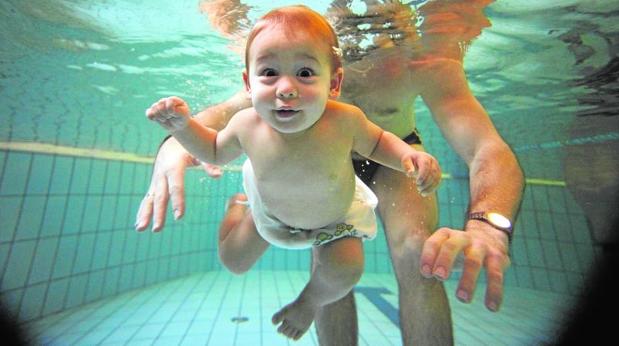 Bastan 27 segundos para que un niño muera ahogado en el agua