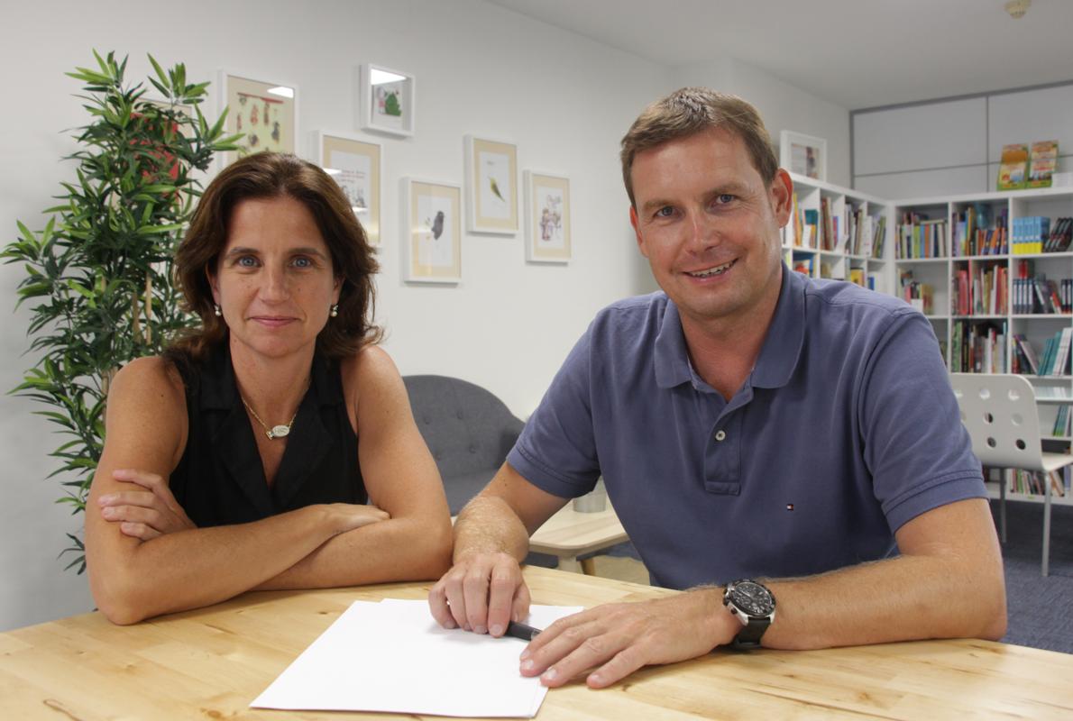 Cristina Puig junto a Sven Huber cofundadores de Boolino