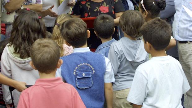 «A la educación tradicional de crecimiento intelectual hay que añadir el desarrollo personal y social del alumno»