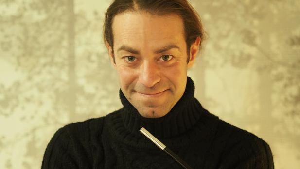 «No suelo mandar deberes y, si se llevan, intento que sean divertidos y los disfruten»