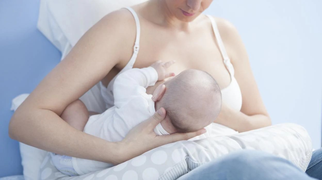 ¿Es diferente la leche de una madre de un bebé prematuro que la de otra que ha dado a luz a término?