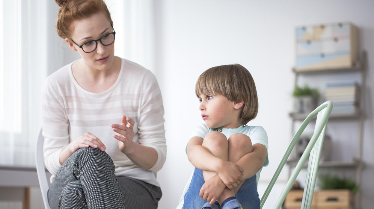 «A los padres nos cuesta mucho hablar de emociones con los hijos»