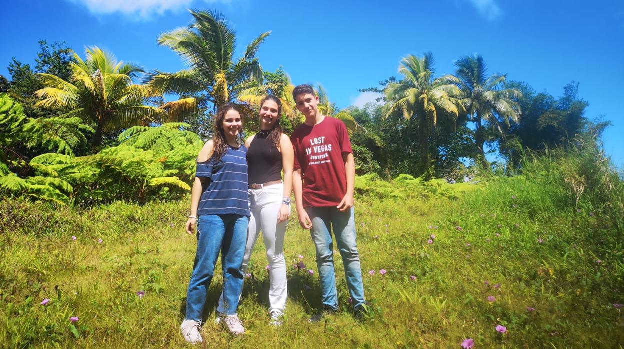 Alumnos en su viaje a la isla Martinica